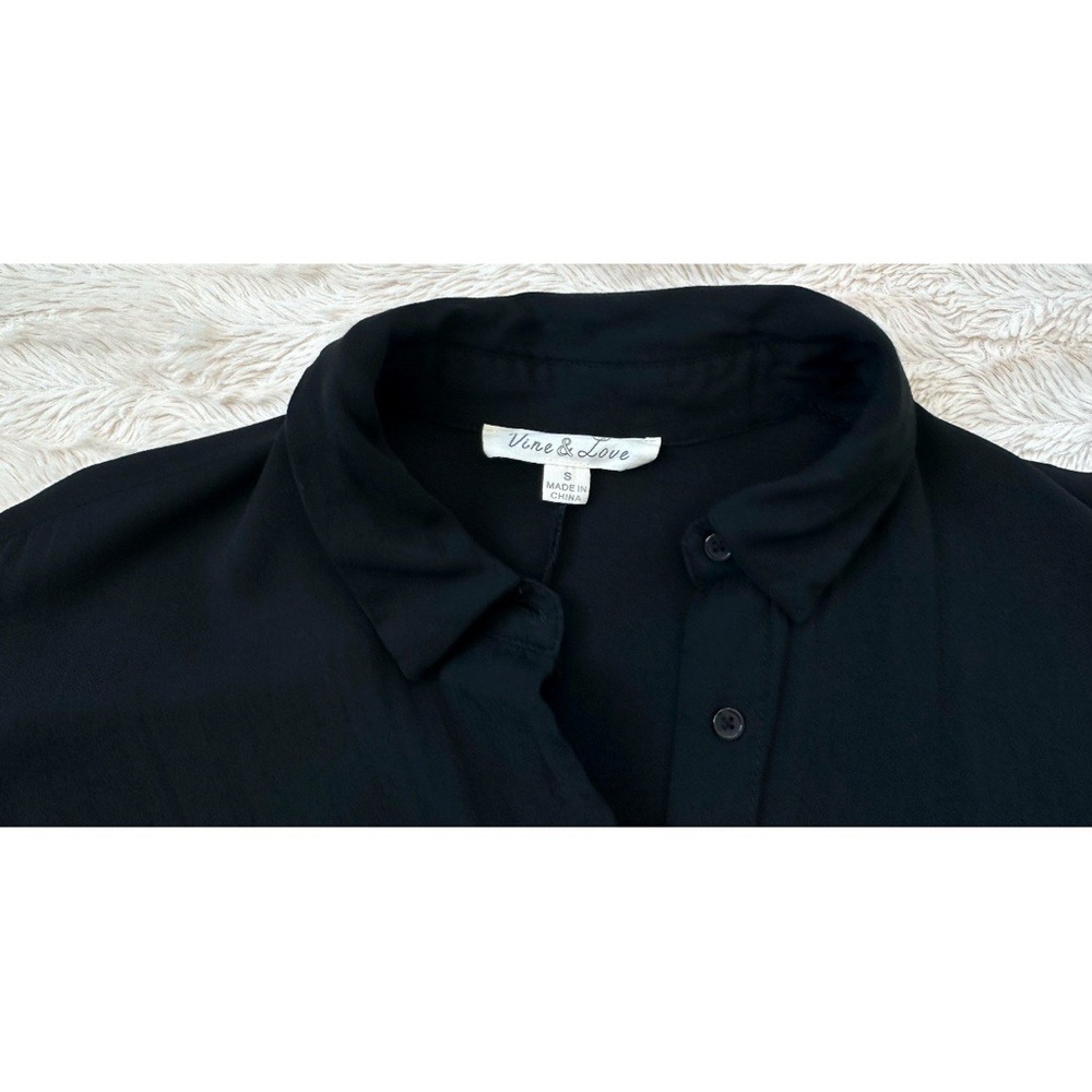 Vine & Love Black Button Up Dolman Short Sleeve Maternity Top - Picture 15 of 17